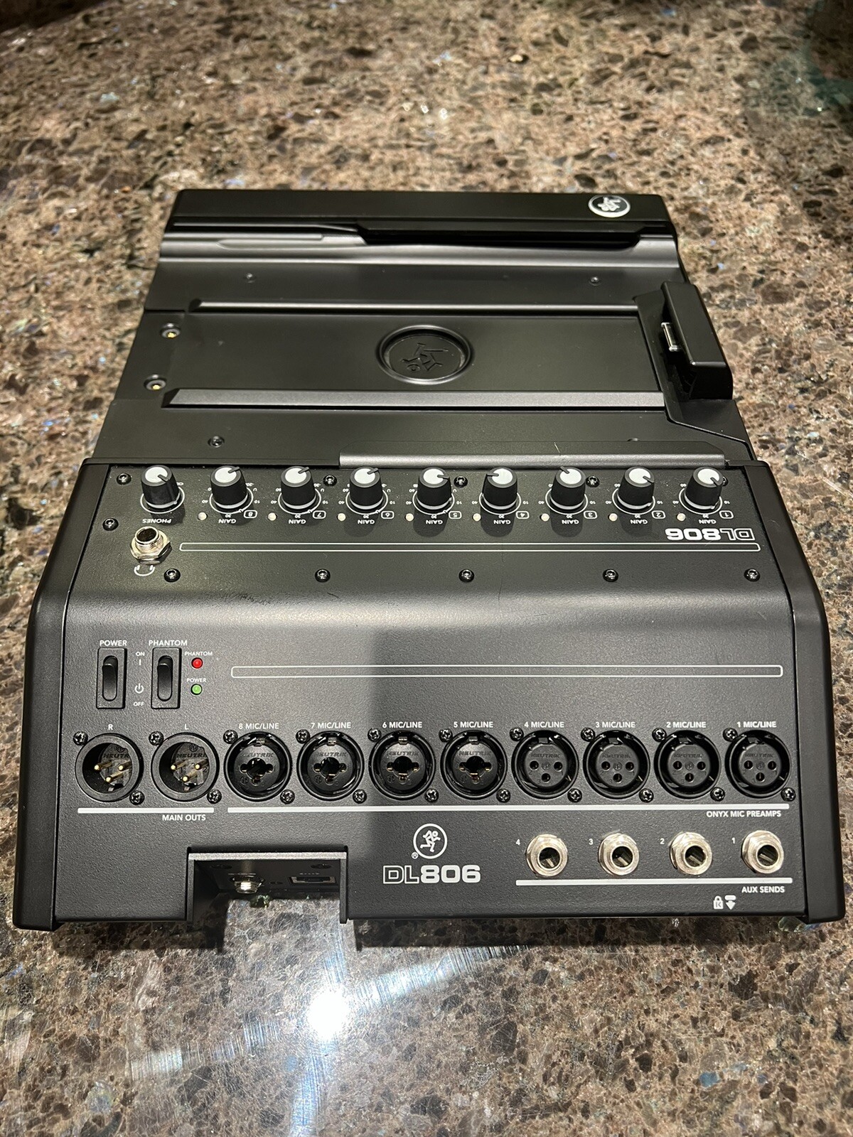 Mackie DL806 Digital Audio Mixer