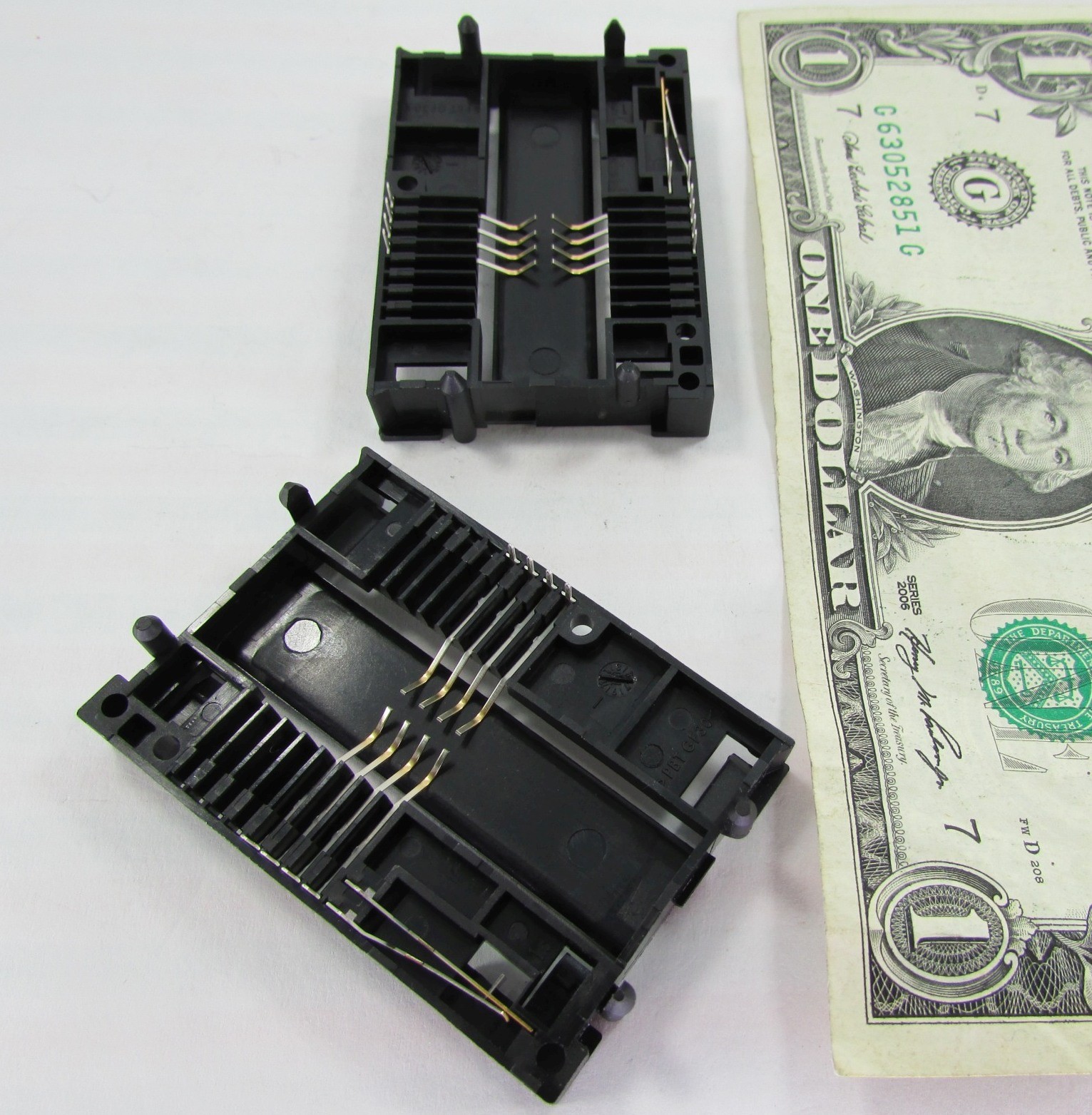 2 New Tyco Amp PCB Smart Card Reader PC Sockets 10 Position (8+2) Gold Contacts