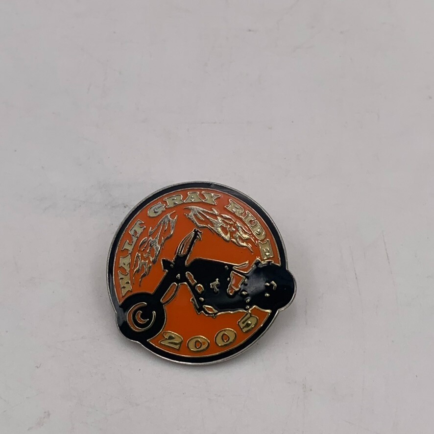 VTG Harley Davidson Motorcycle Riders Button Pin Walt Gray Ride Western 2005