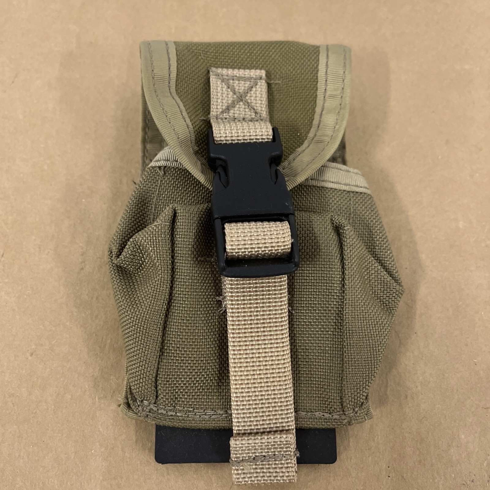 Tactical Tailor Frag Pouch With Belt Clip On The Back NEW