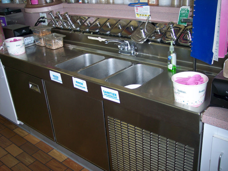 Complete Baskin-Robbins Ice Cream Store Equipment Package
