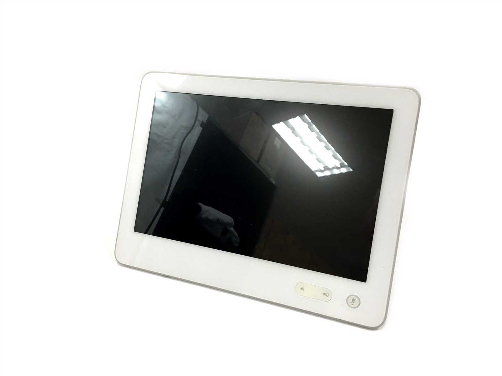 Cisco Webex Codec Plus TTC7-25, TTC8-10 Camera, TTC5-09 Panel & TTC5-06 Mic x2