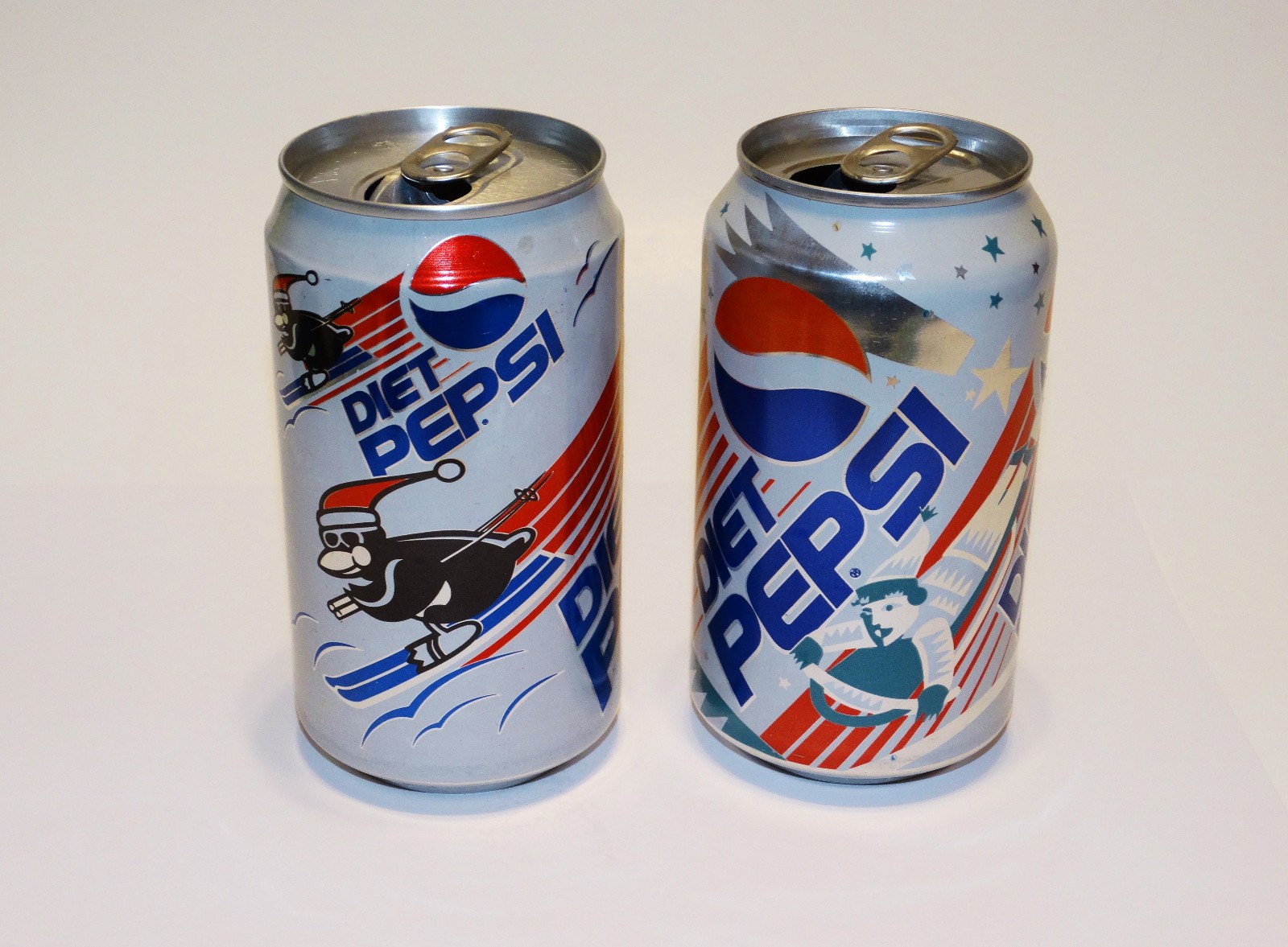 2 Diet Pepsi Cans Vintage 90s Holiday Penguin Christmas c1994 1995 Birmingham AL