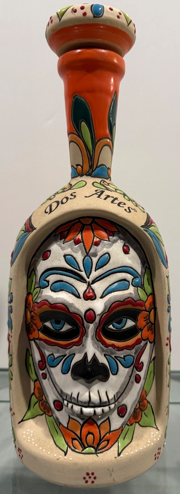 Tequila Dos Artes Extra Anejo limited Edition Dia De Muertos Empty Bottle 2018