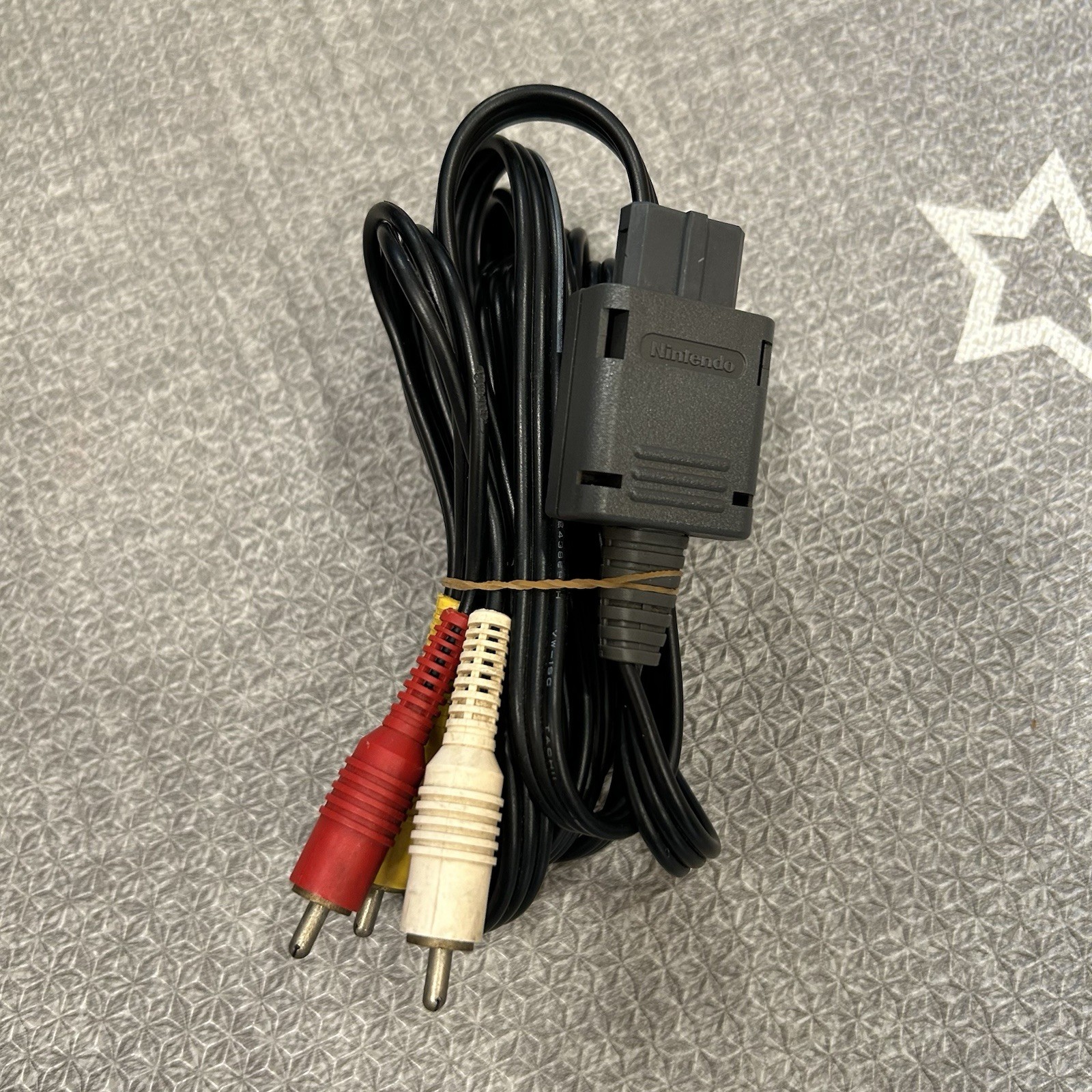 Official Nintendo Composite RCA AV Cable SNES N64 GameCube TESTED WORKING
