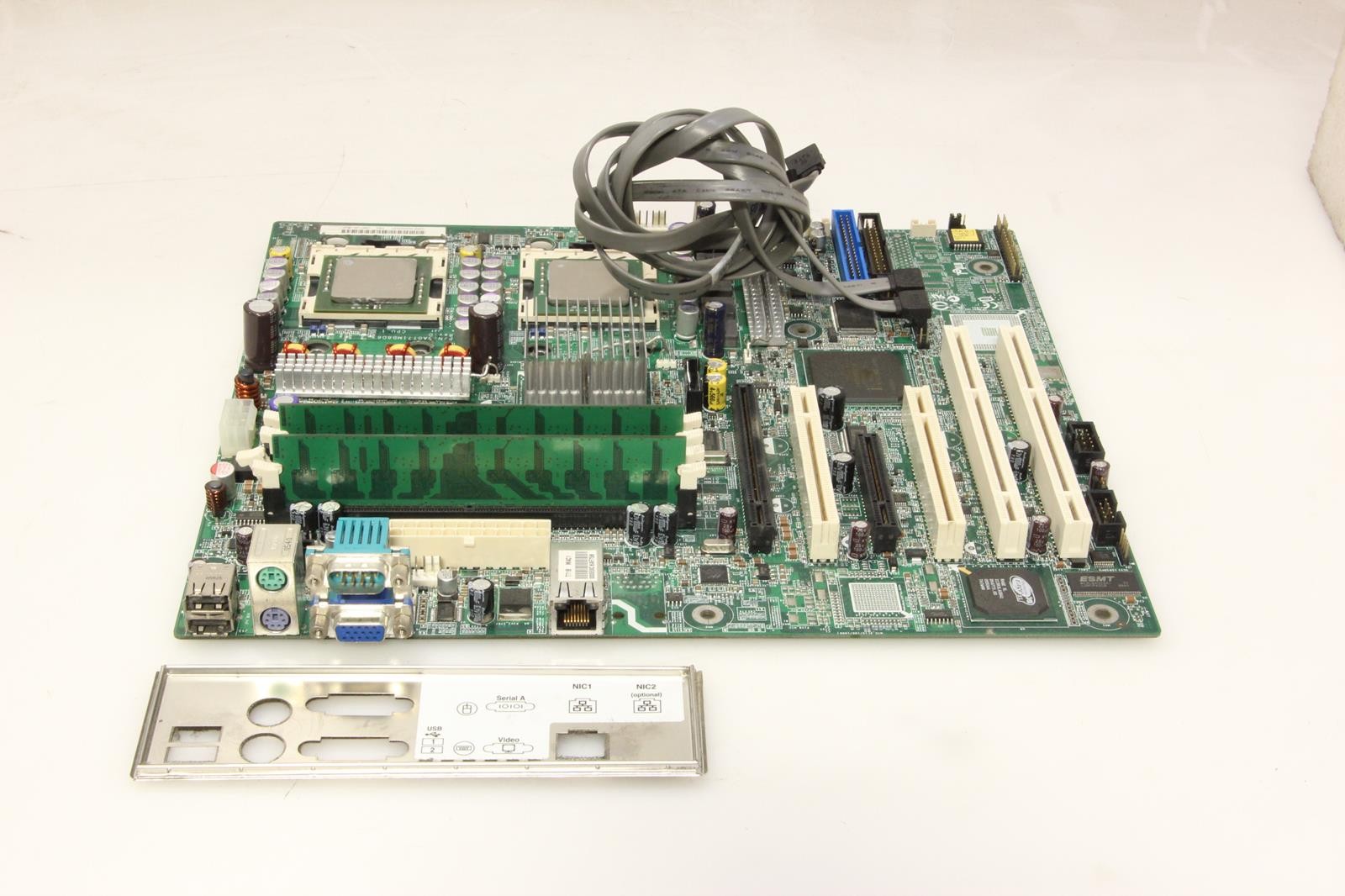 INTEL SE7525RP2 SERVER MOTHERBOARD. W/ DUAL XEON 3.4GHz, 1GB RAM. SKU224077