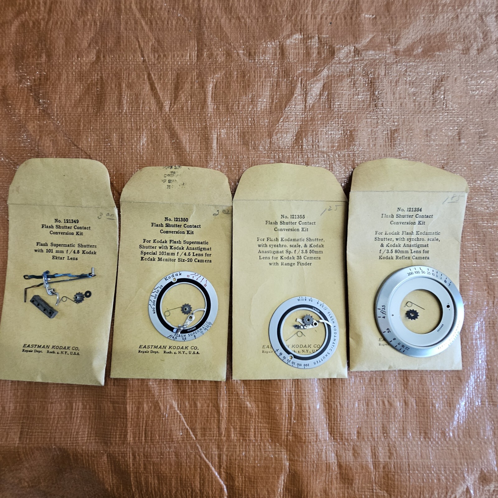 Graflex, Miscellaneous Repair Parts Crown Speed Graphic NOS 998