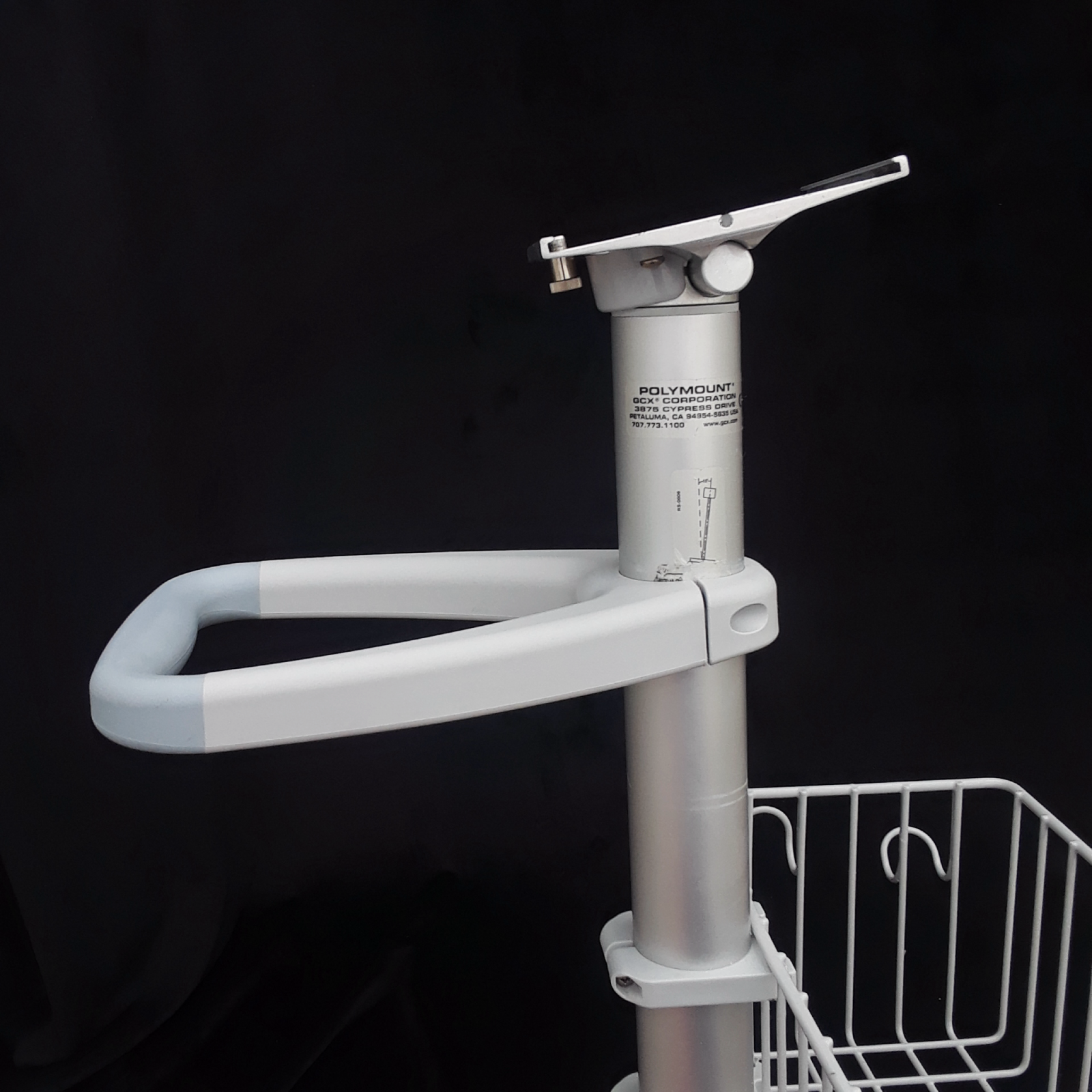 GCX Five wheel ROLL STAND with 5” slide-in mounting plate, basket & handle