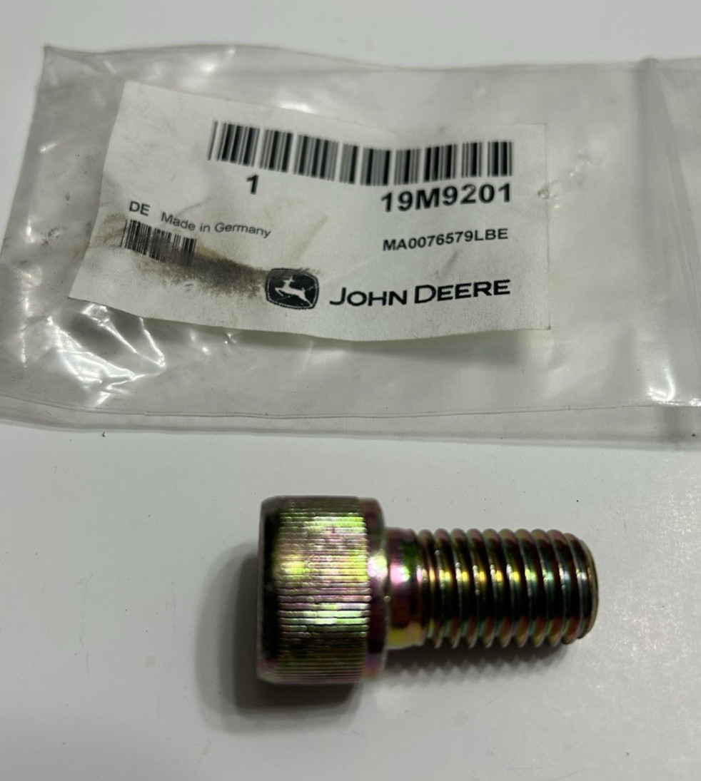 Genuine John Deere 19M9201 Screw New OEM Free Shipping