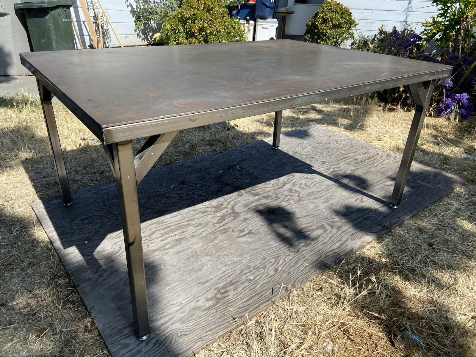 Modern Steel multipurpose Welding Layout Table Work Bench kitchen table