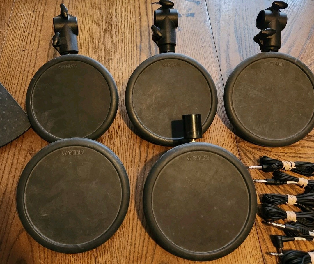 Yamaha DTXPLORER Electronic Drum Set With Trigger Source Module & Wires NO POLES