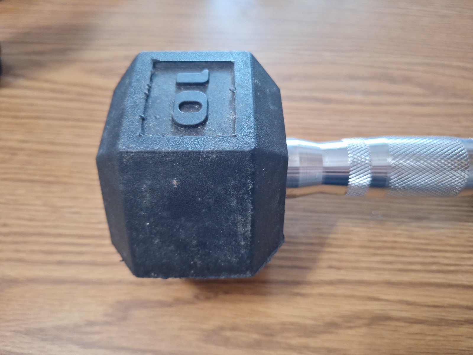 Rubber Hex 10 Pound Dumbbell Hand Weight Chrome Handle