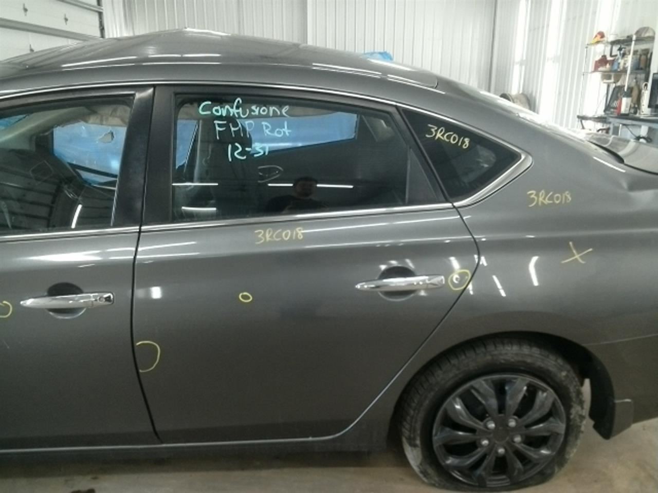 Driver Left Front Spindle/Knuckle Fits 11-25 LEAF 104814740