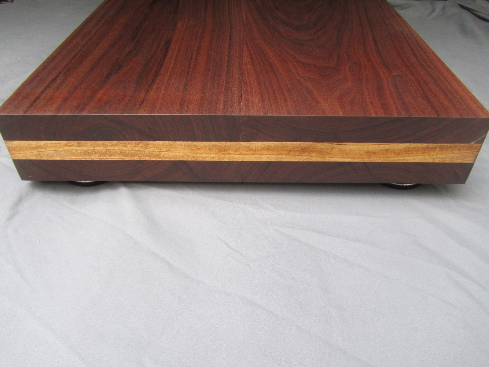 Hi Fi Isolation Platform / Walnut / 3 Layer