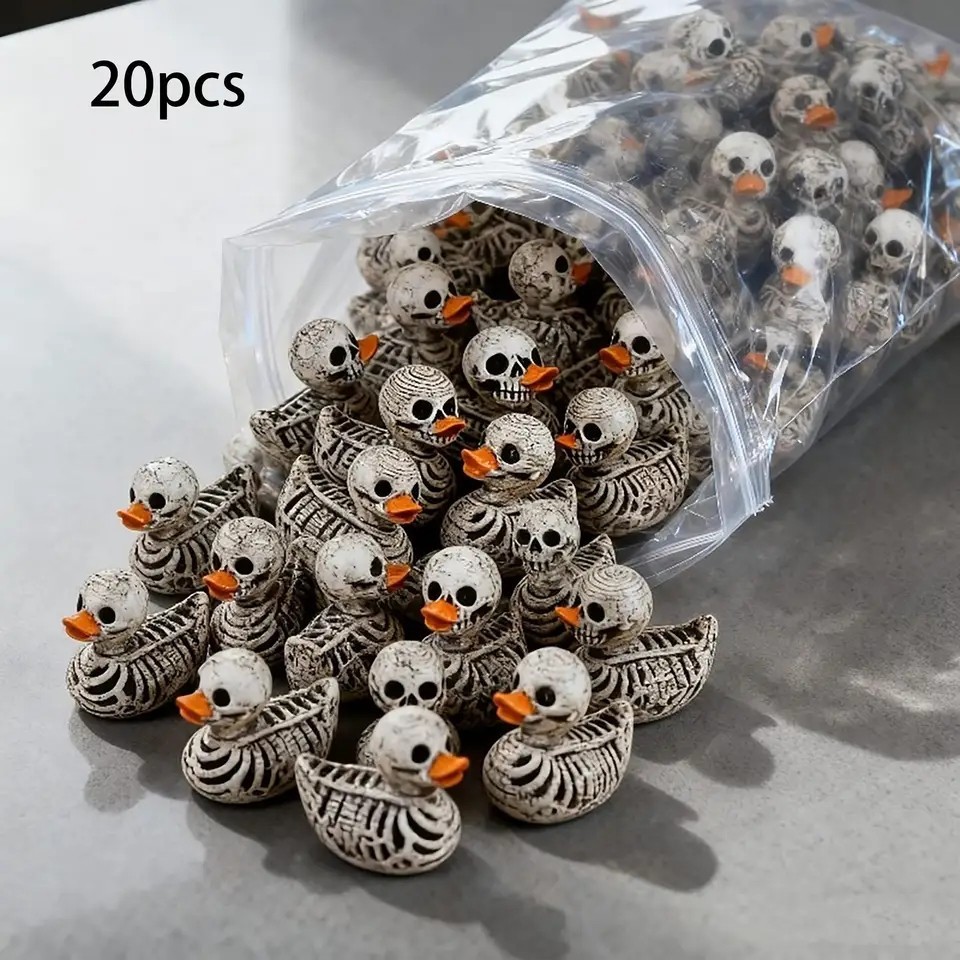 20-Pack 0.6in Gothic Cute Skull Ducks - Resin Figurines for Halloween, Home
