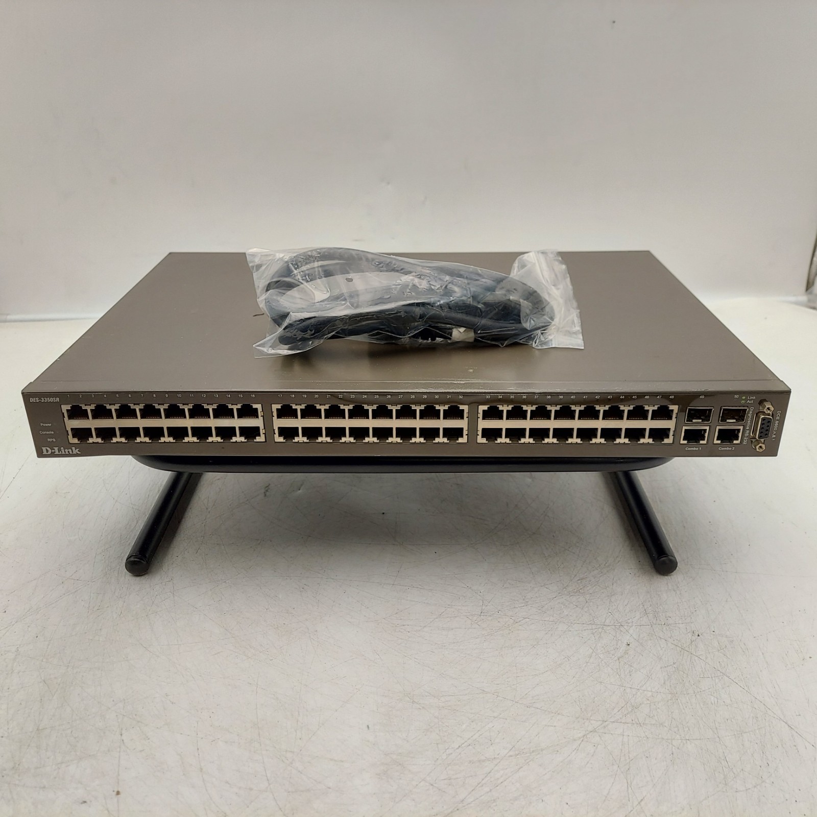 D-Link DES-3350SR 48 10/100Mbps plus 2 Gigabit Ports Layer 3 Stackable Switch