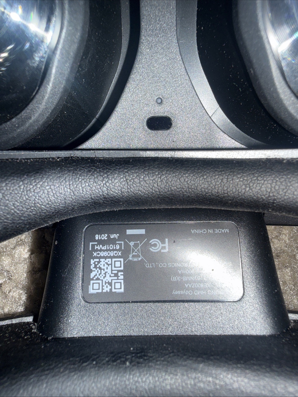 Samsung HMD Odyssey Windows Mixed Reality Headset Xe800zaa