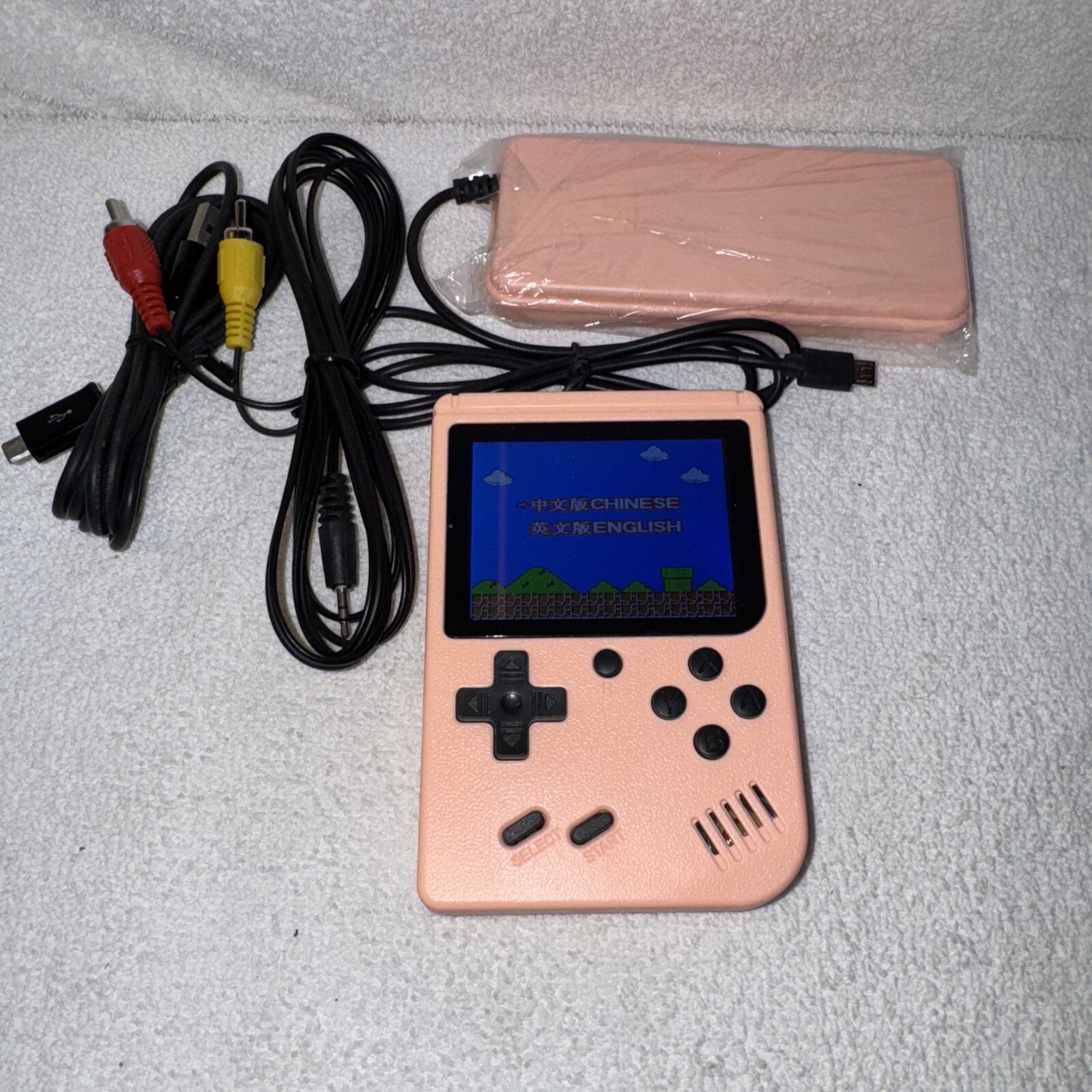 GAME BOX PLUS VIDEO GAME HAND-HELD 3"LCD OR FOR TV