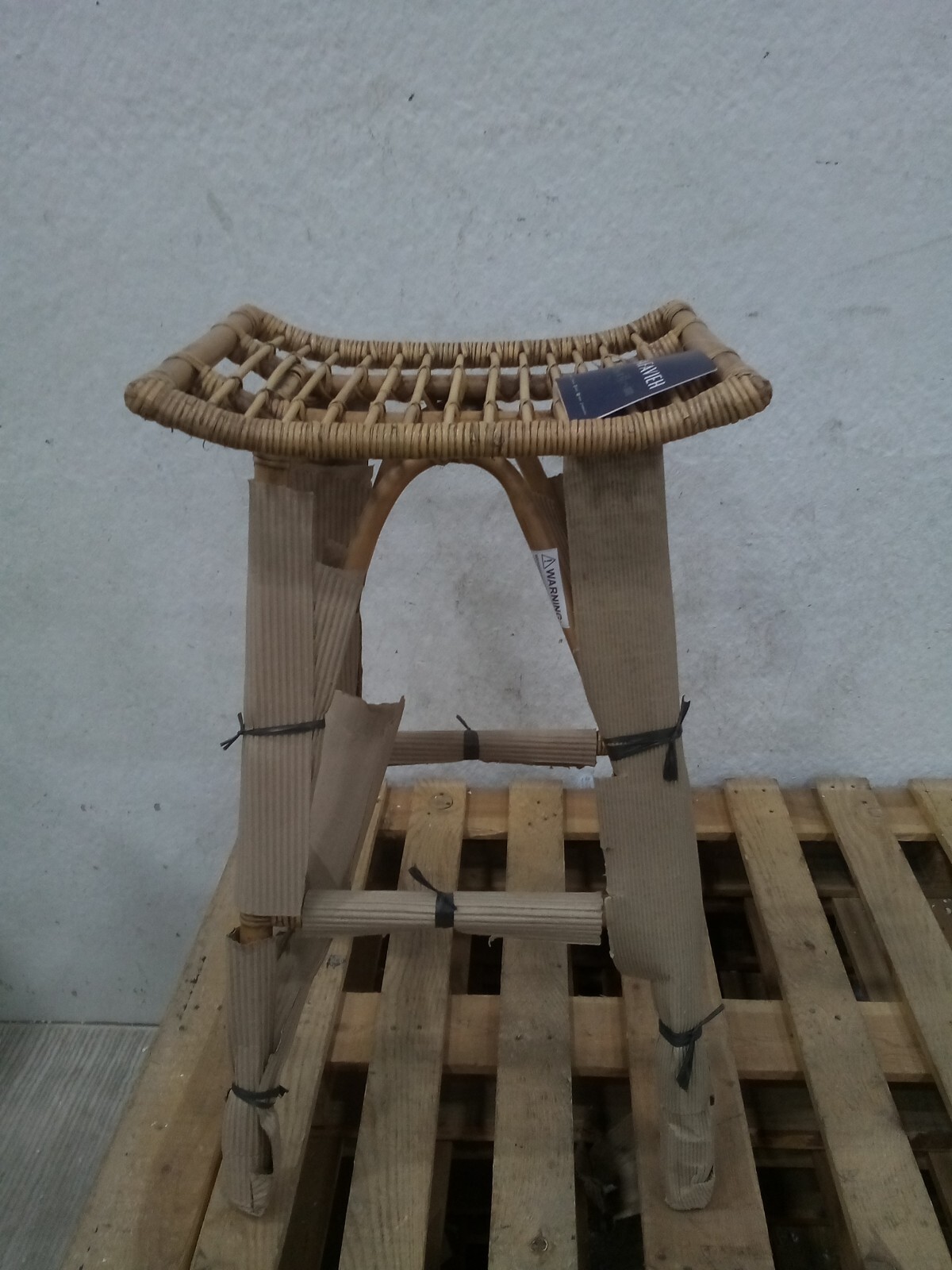 Safavieh Leda Rattan Bar Stool, Reduced Price 2172723301 WIK6511A