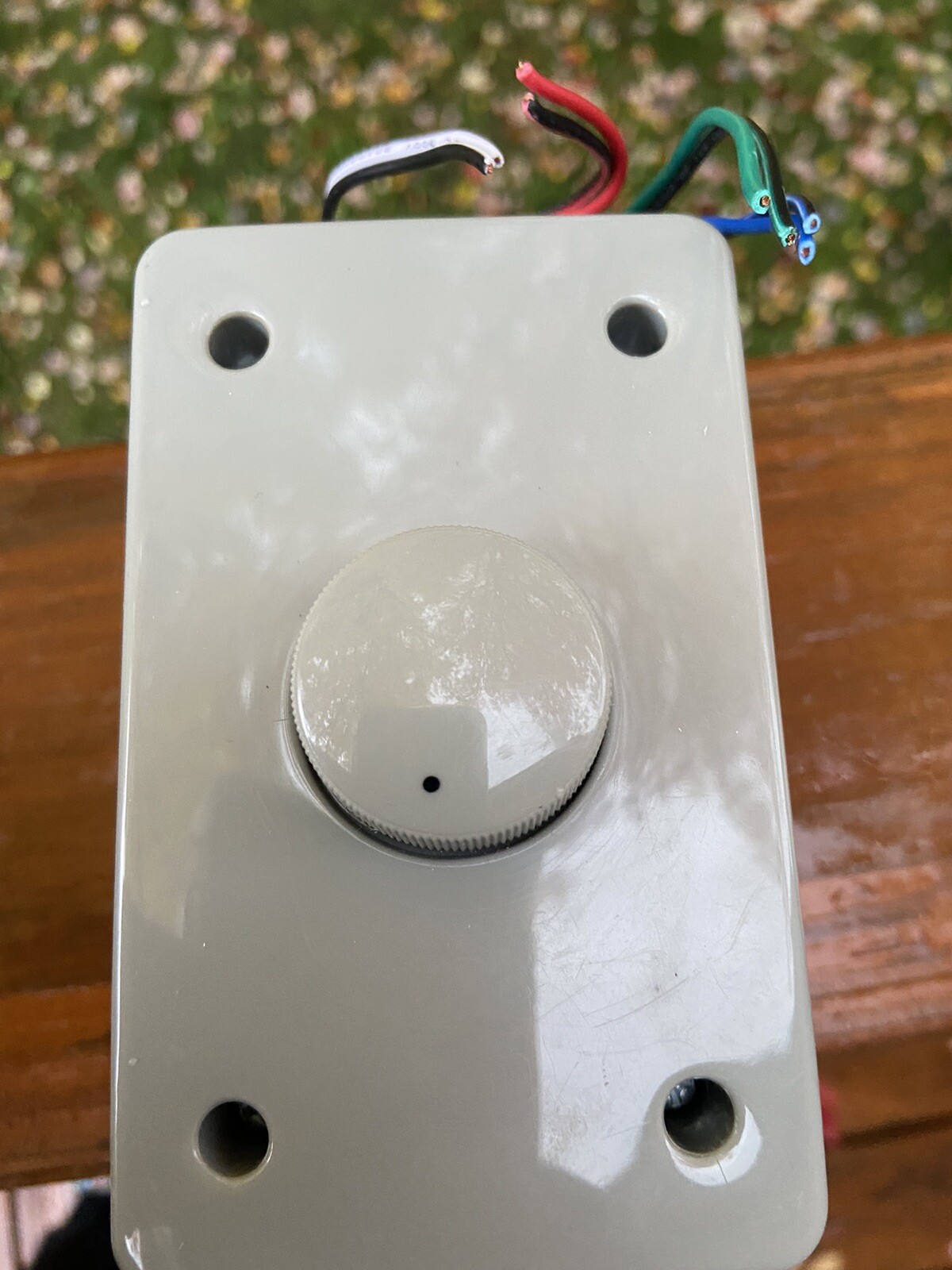 OSD AUDIO Outdoor Volume Control Up to 300W Power Handling - Grey NEW - OPEN BOX