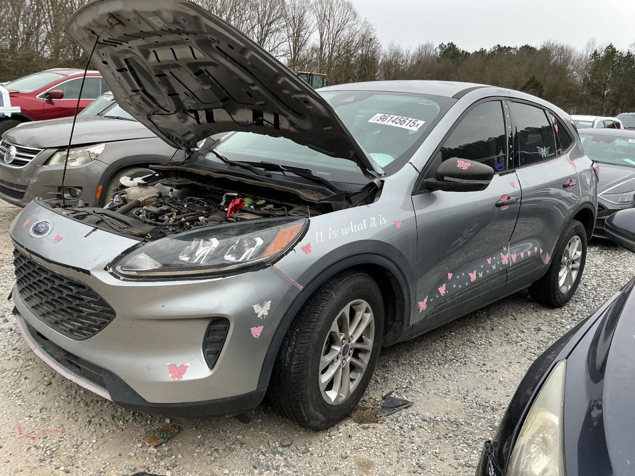 ESCAPE 2021 Glove Box 4924414