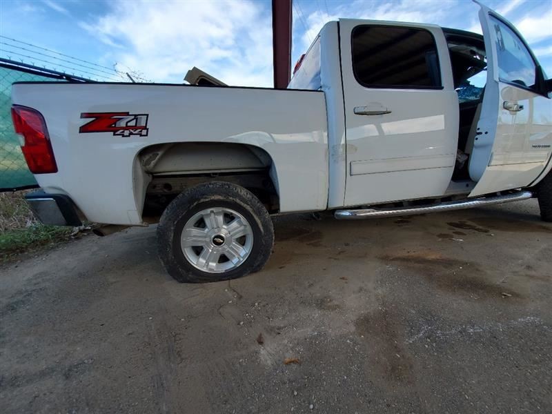 Communication Module PN: 22832743 1LT OEM 2012 Silverado 1500