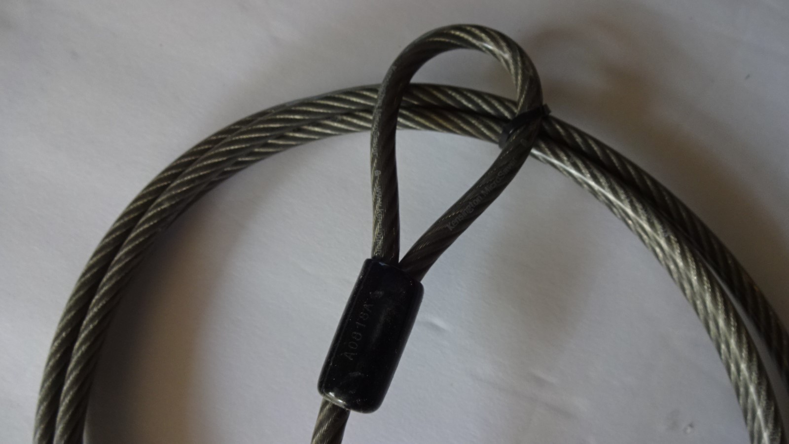 Kensington Laptop Computer Microsaver Security Six Ft Cable w/Lock & 3 keys