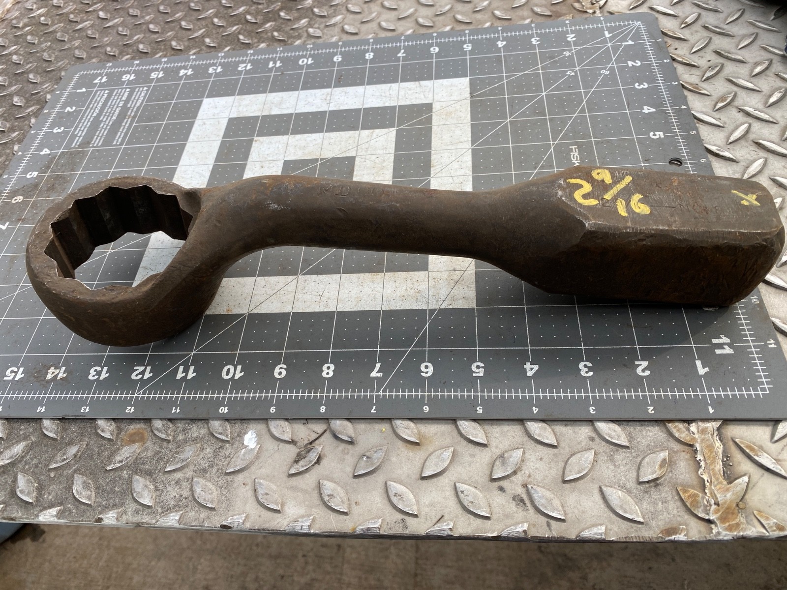 2-9/16"  Striking/Slogging Wrench, 12 pt,Box-end  (WILLIAMS #8815 )