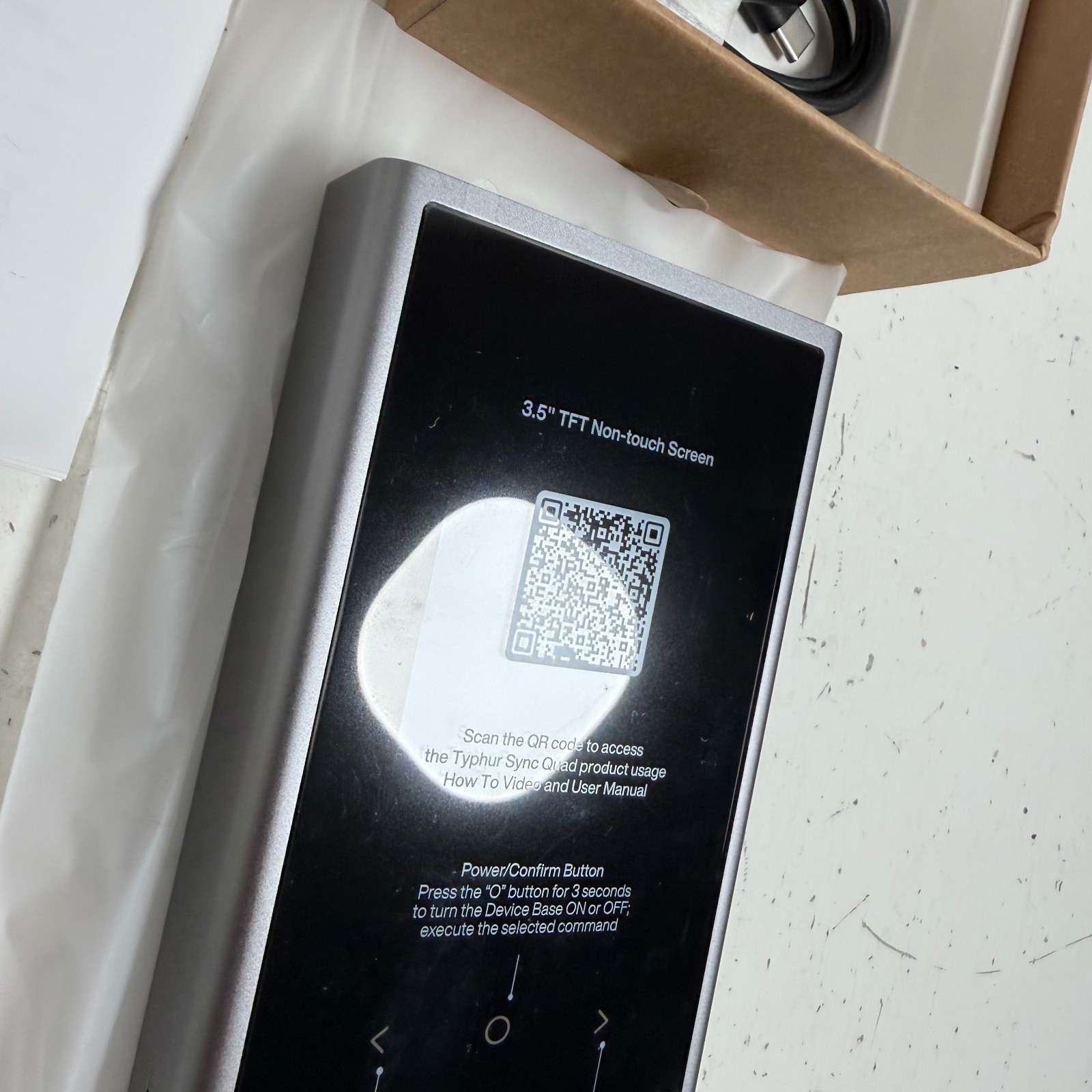Typhur WT08 Silver 3.5" TFT Non-Touch Screen Sync Quad Wireless Thermometer