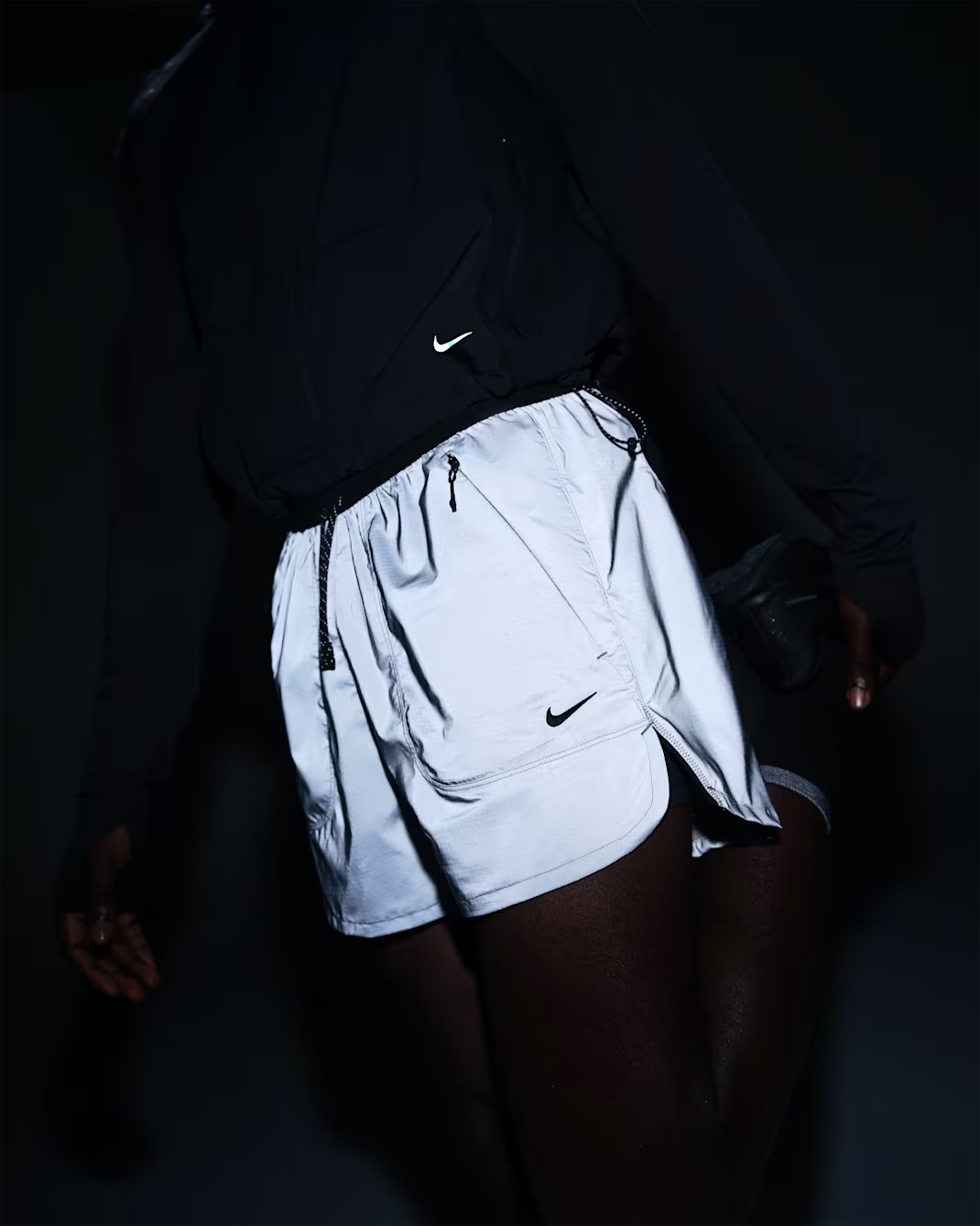 Size S M $100 Men's Nike 2-in-1 "SUPER CHARGED" Reflective 4" Running IM6267 010