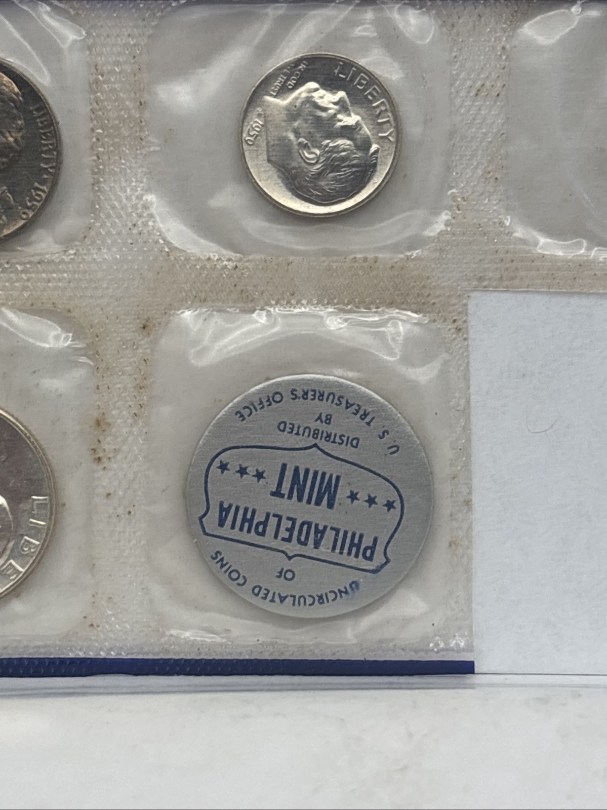 1959 Philadelphia Mint UNCIRCULATED Set Missing Half - 90% silver quarter & dime