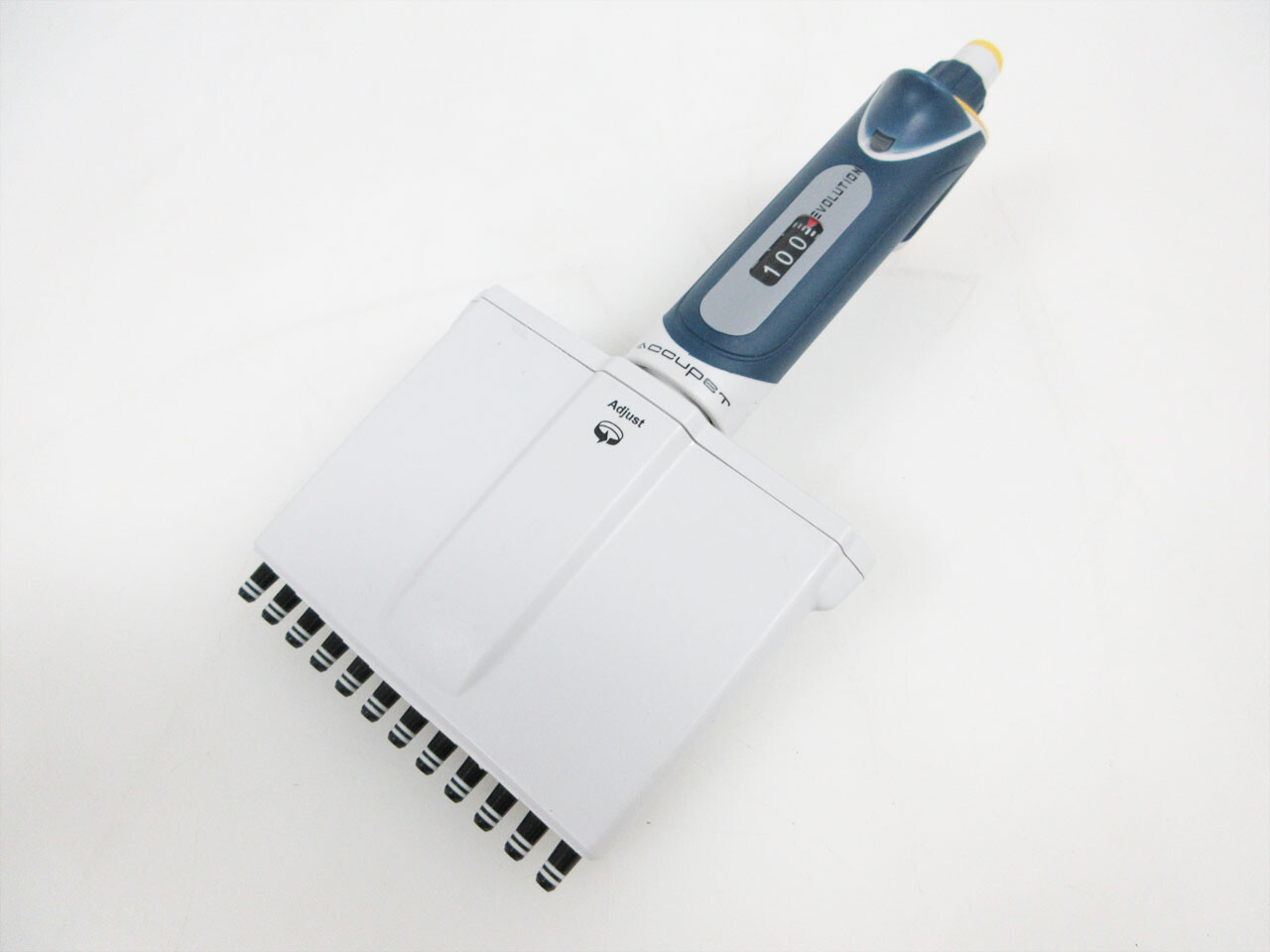 ACCUPET EVOLUTION 20 - 200 UL 12 CHANNEL ADJUSTABLE PIPETTE EVO