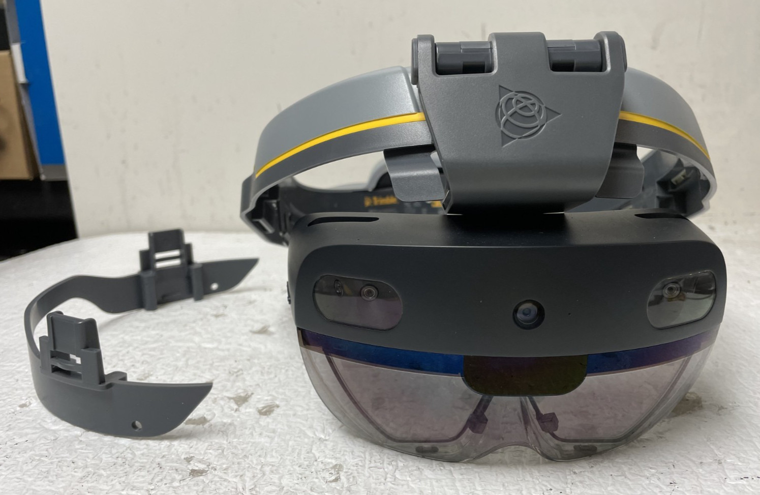 Trimble XR10 With HoloLens 2 VR/AR Mixed Reality Headset For Parts *READ