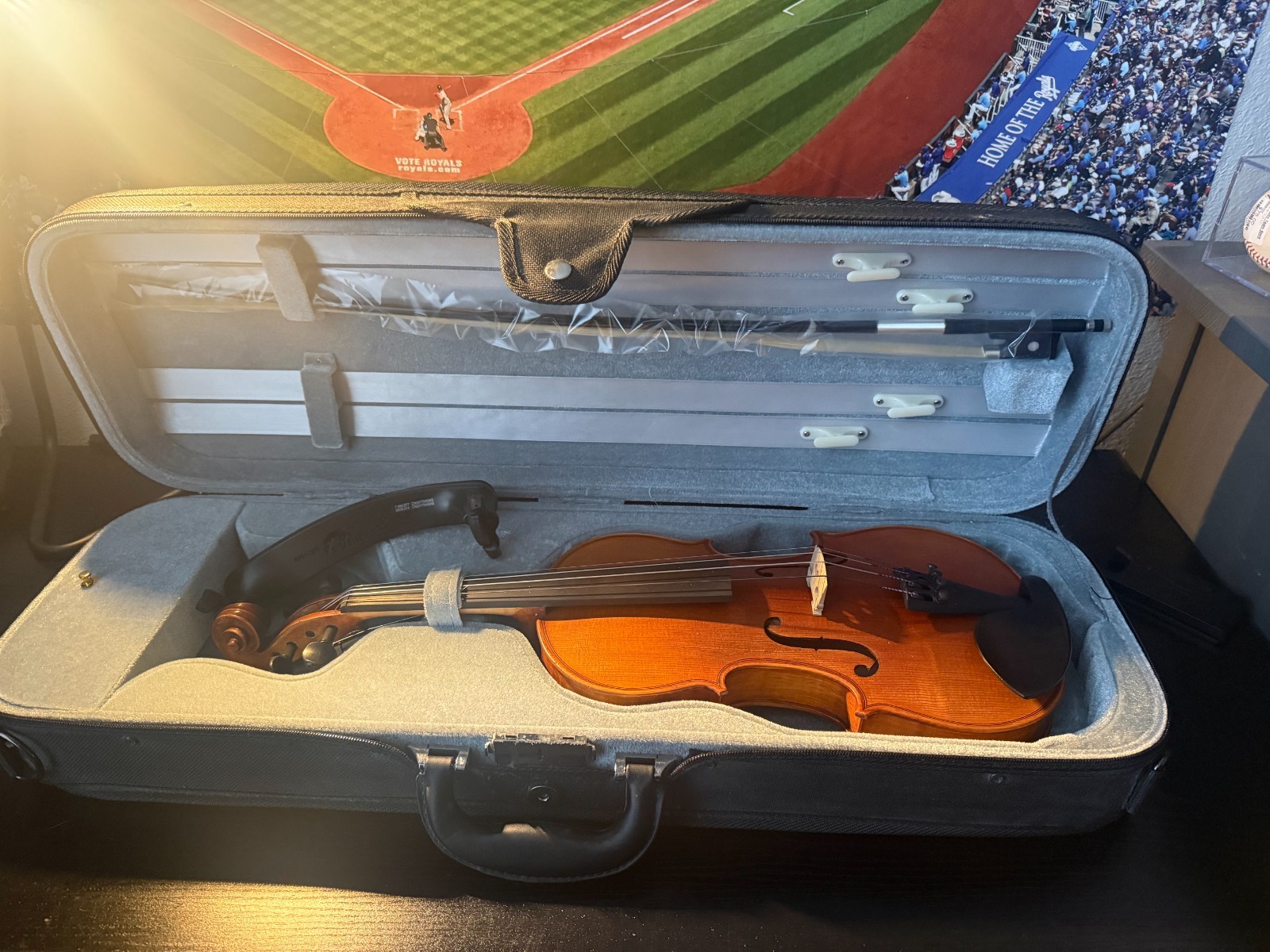 NEW - Maple Leaf Strings Model 130 3/4 Violin Unused.