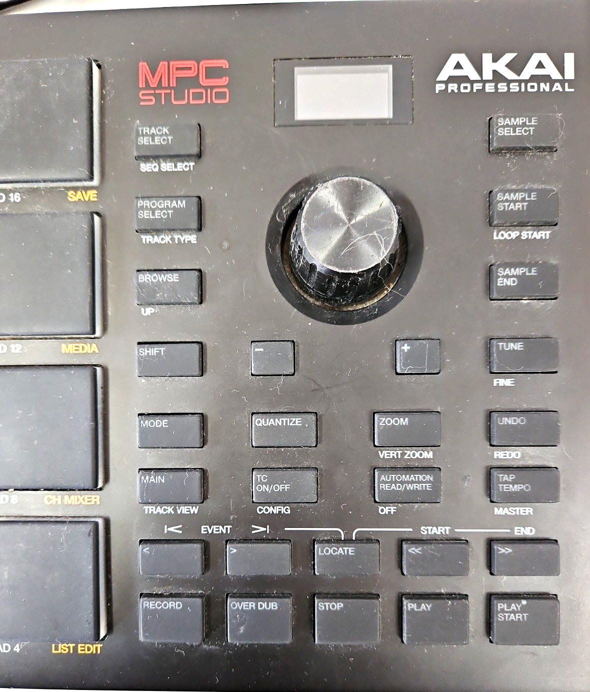 Akai Professional MPC Studio Music Production Controller with USB Cable