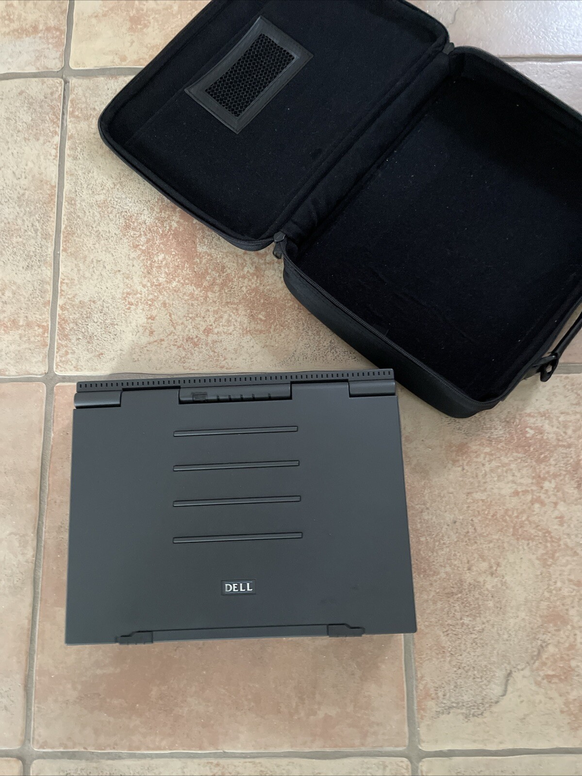 VINTAGE Dell 320N Laptop Intel