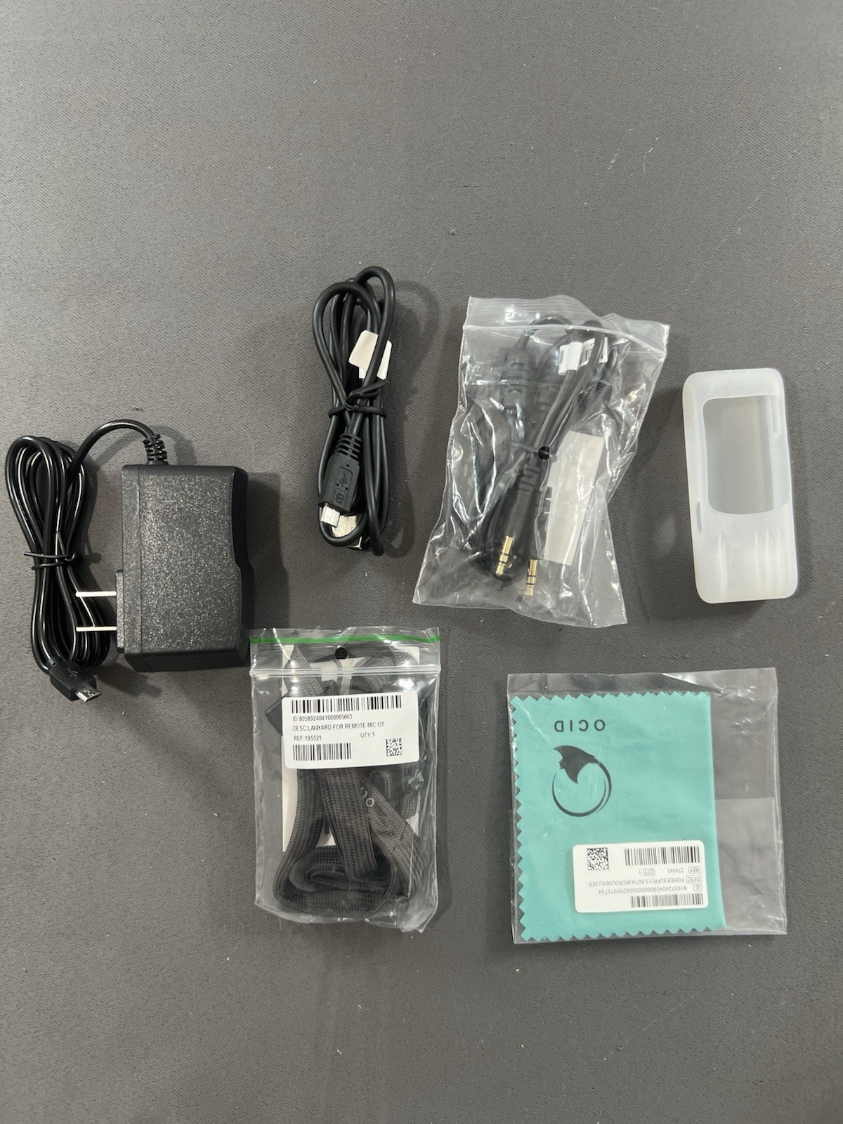 Oticon EduMic Wireless Hearing Listening Aid, Remote Microphone audio accessory.