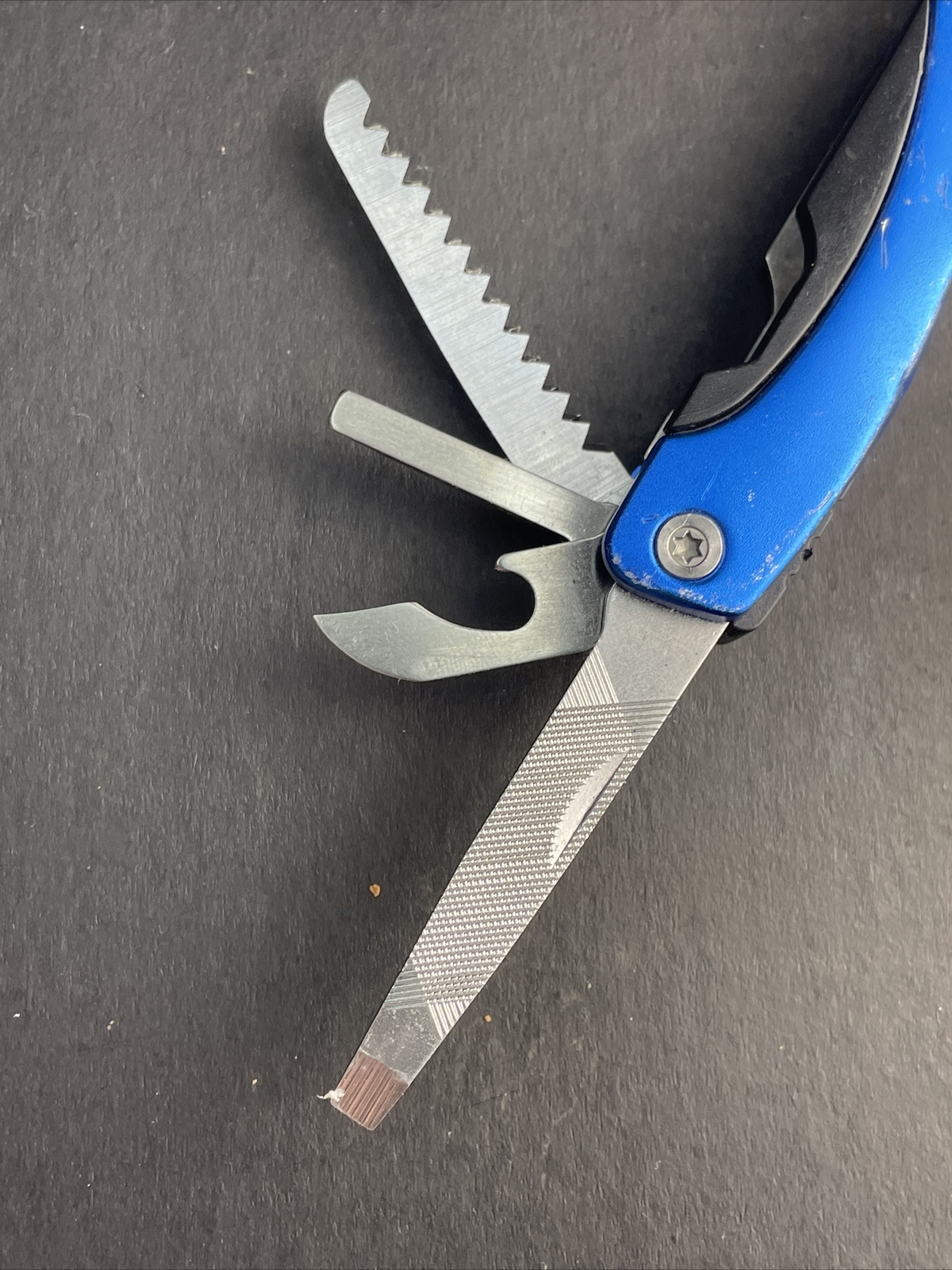 Pro-Master 15 In 1 Multi-Tool -Blue And Black Multitool