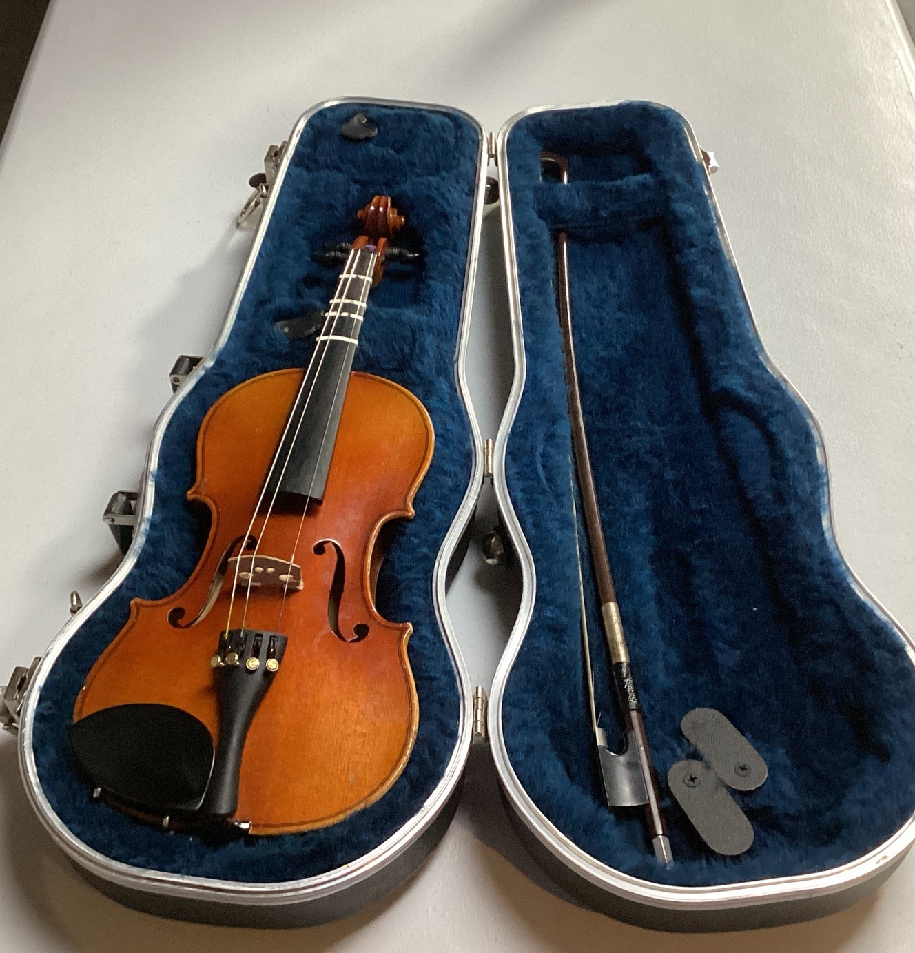 SUZUKI VIOLIN 1/4 Size 220  000563