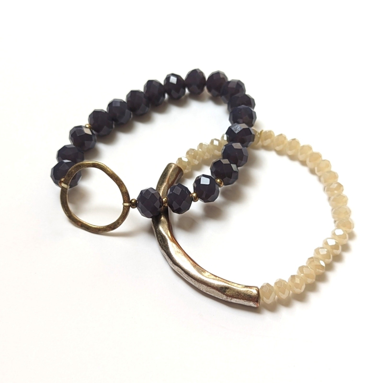 Glass Faceted Sparkly Beads with Hammered Metal Accent Element Stretch Bracelets