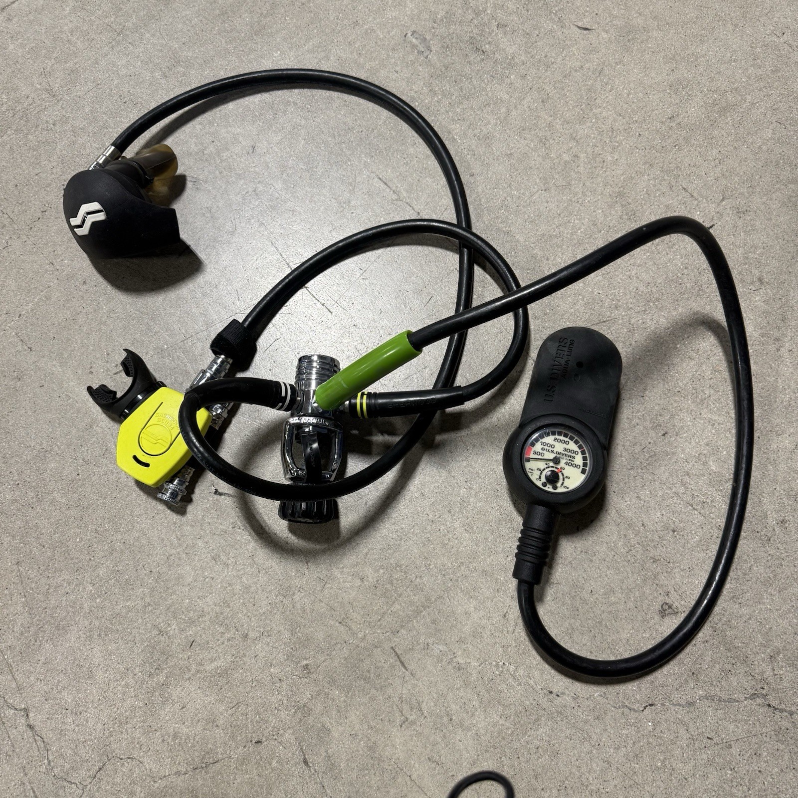 Sherwood Minimus + Matrix Pivot Us Divers Aqua Lung Scuba Diving Regulator Lot