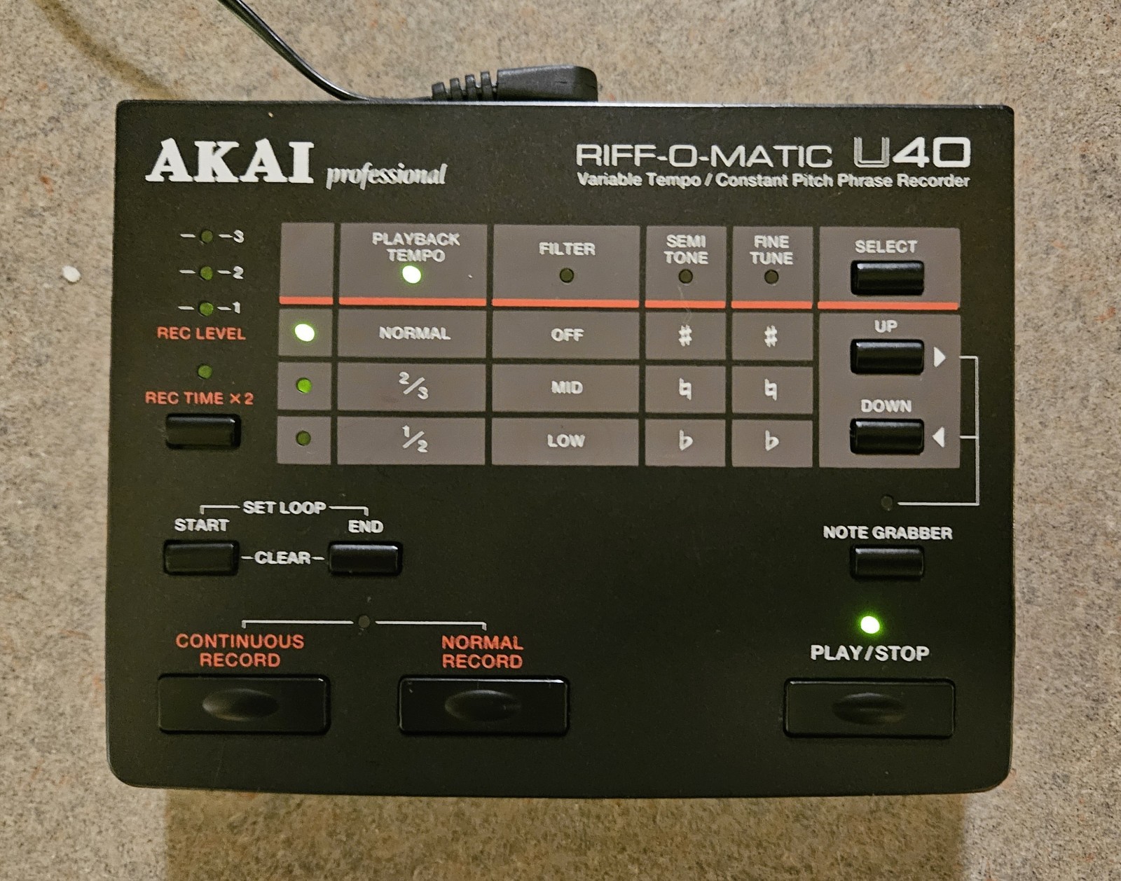 AKAI Riff-O-Matic U40 Phrase Recorder Sampler with Power Supply & 6' Patch Cord