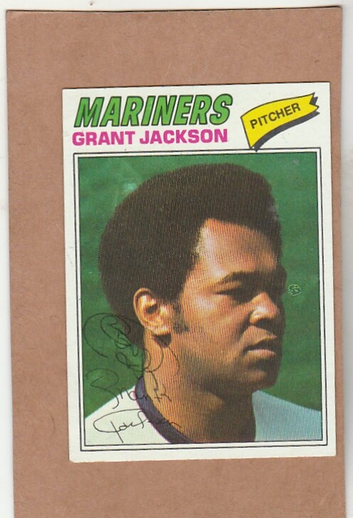 1977 Topps #  49 Grant Jackson  - autographed card