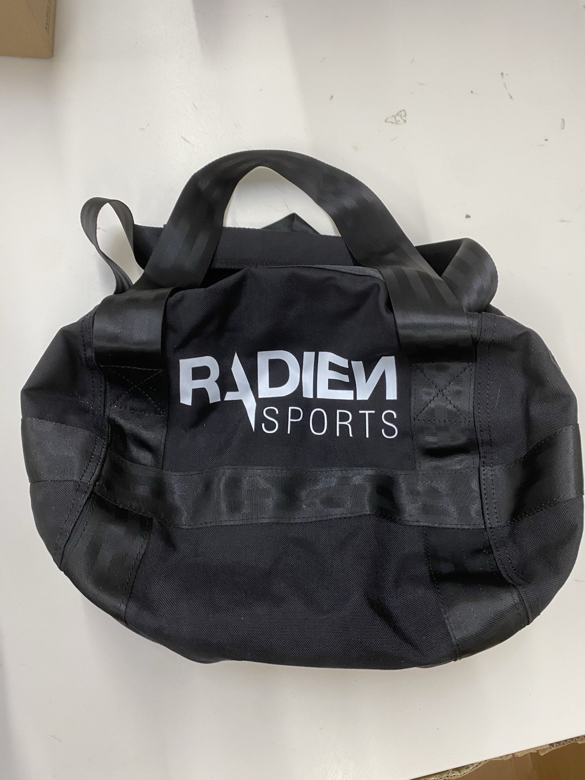 Radien Sports Weight Sandbag Bag Workout Boxing Training Up to 30 LB - No Tag