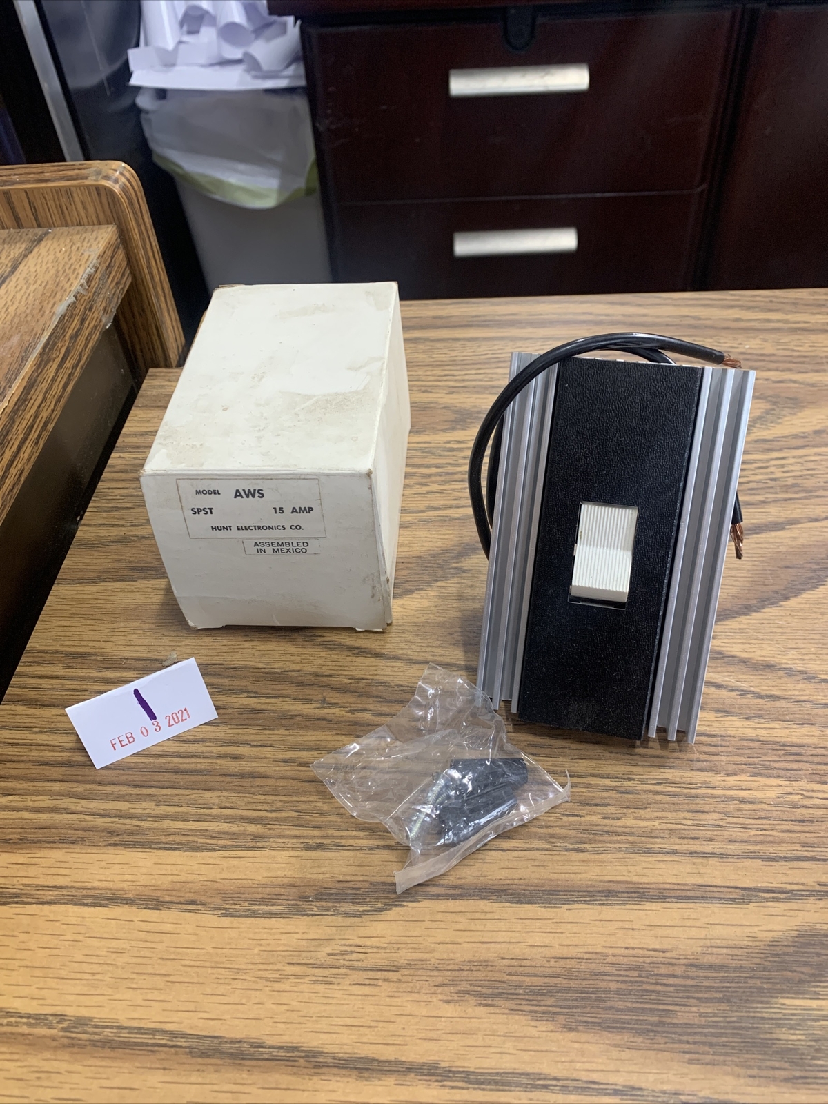 Aws SPST 15 Amp Hunt Electronics Switch