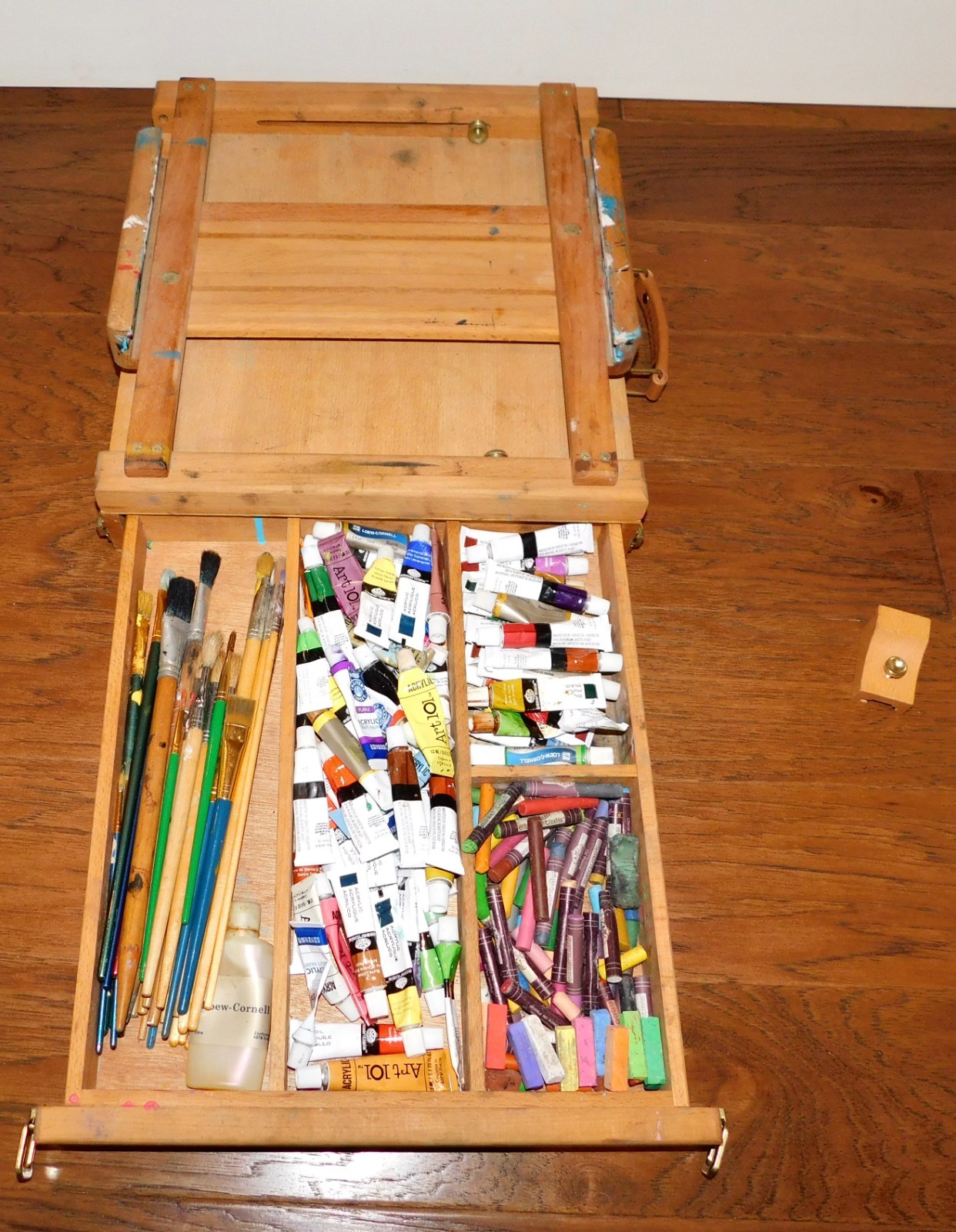 LARGE LOT! Artist Paints Brushes Oil Chalk Pastels Acrylic Supplies Easel Case