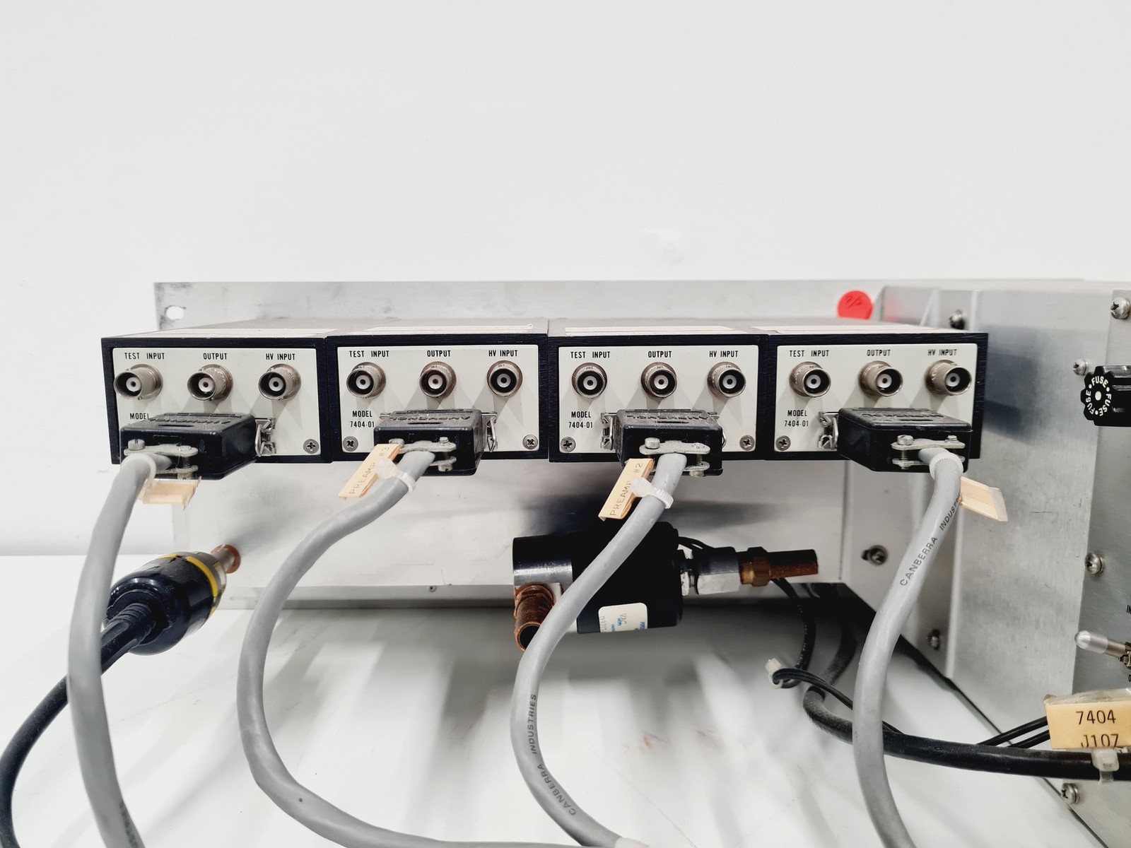 Canberra 7404 Alpha Spectrometer - 4 × 7404-01 Modules