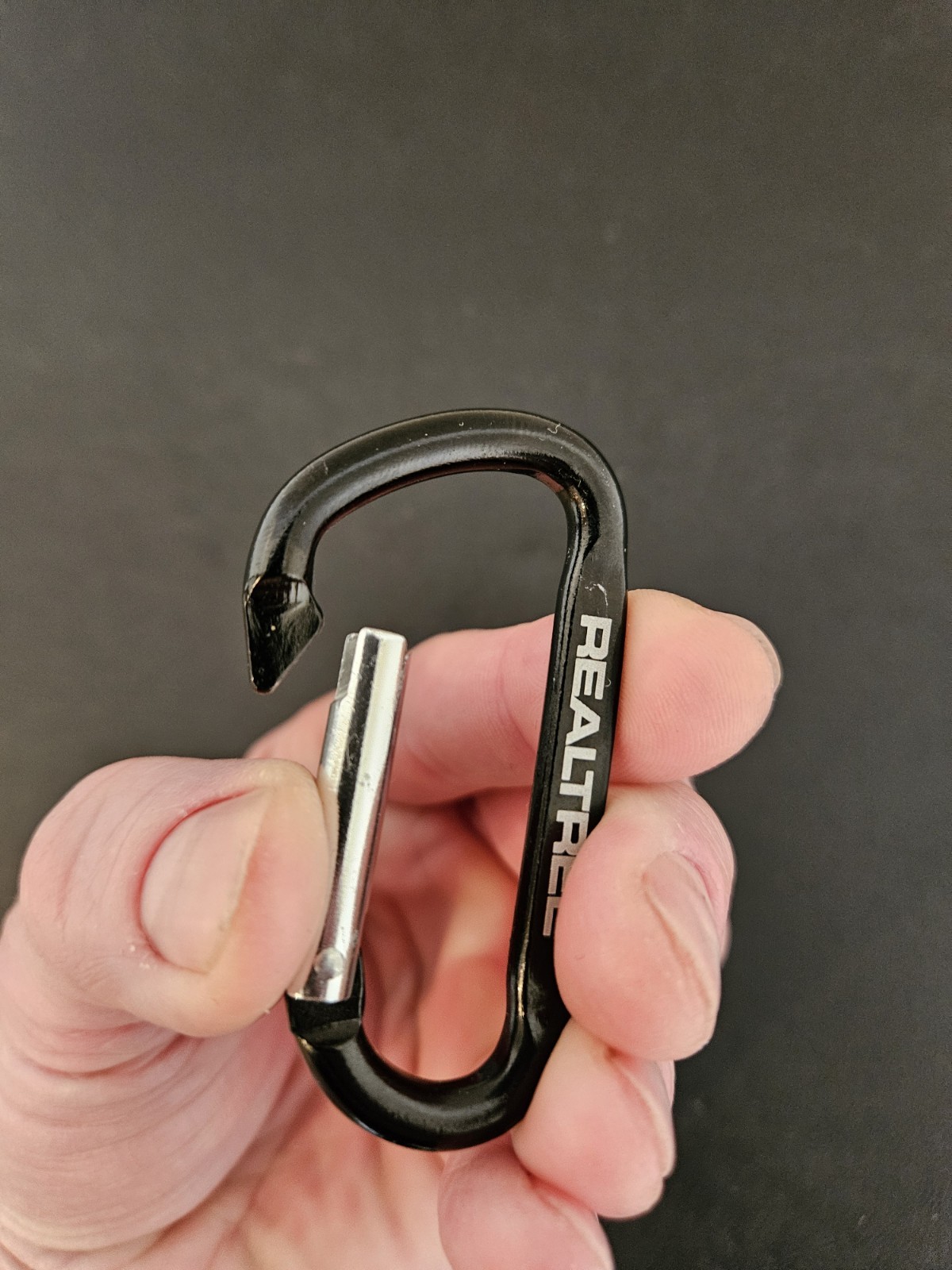 Realtree Carabiner Real Tree Hook Latch