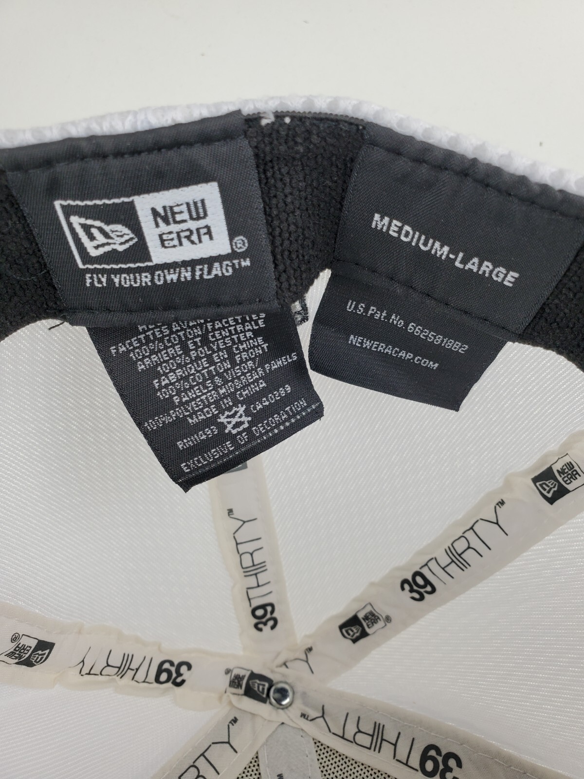 New Era BUSHNELL GOLF White Flex Fit 39Thirty Med-Large Cap Hat #1 Rangefinder