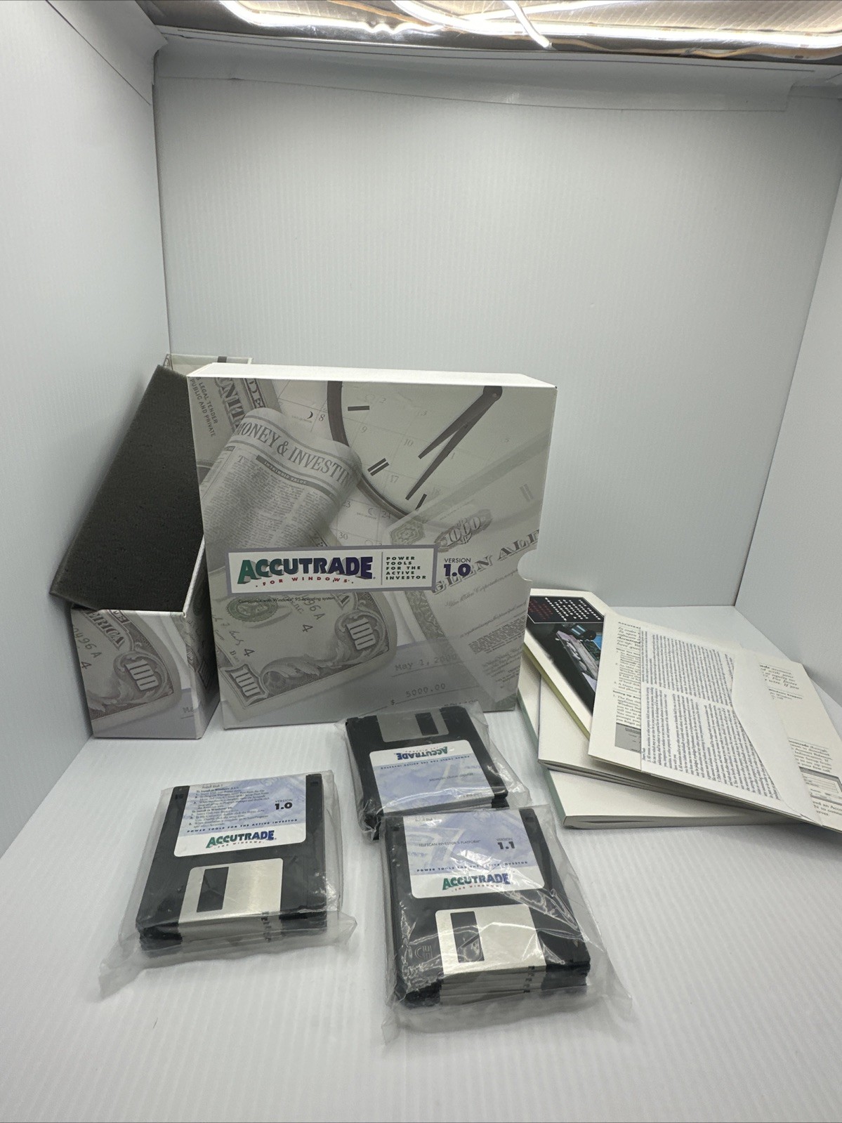 Accutrade for Windows Floppy 1.0 "Power Tools for the Active Investor"